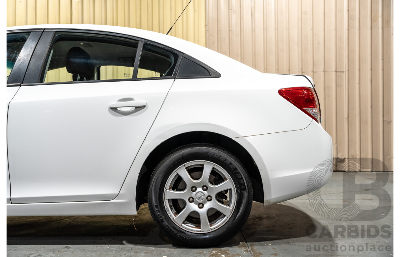 05/2010 Holden Cruze CD JG 4d Sedan White 1.8L