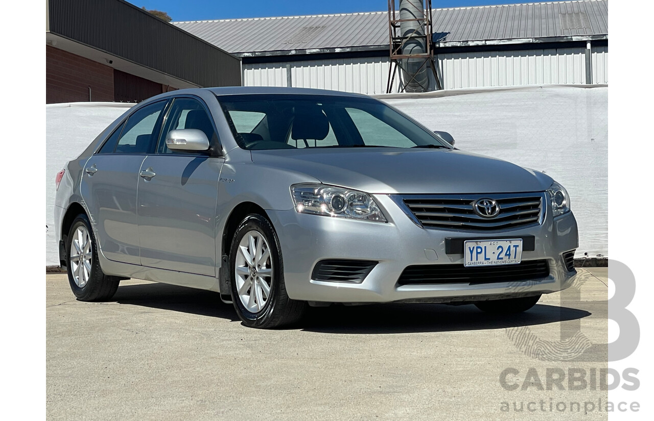 10/2010 Toyota Aurion AT-X FWD GSV40R 09 UPGRADE 4D Sedan Silver Or Chrome 3.5L