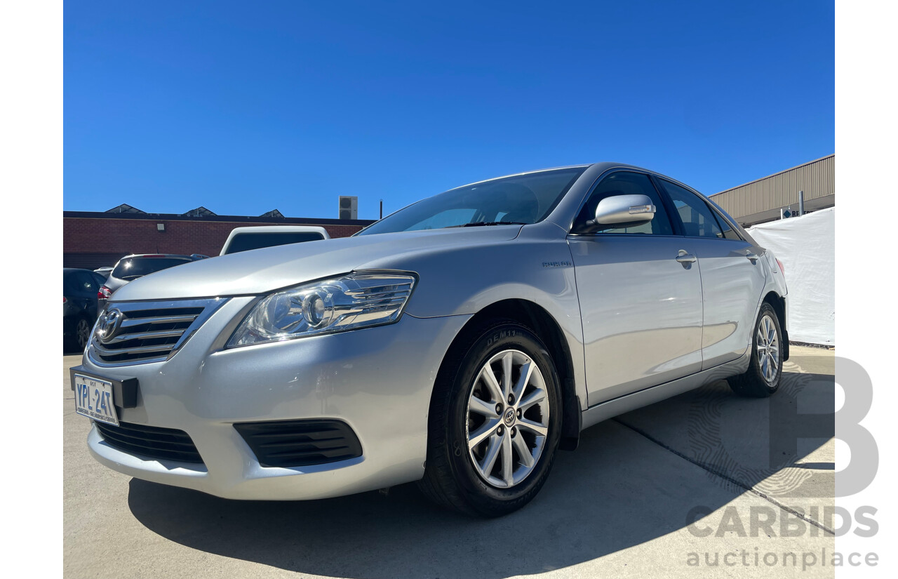 10/2010 Toyota Aurion AT-X FWD GSV40R 09 UPGRADE 4D Sedan Silver Or Chrome 3.5L