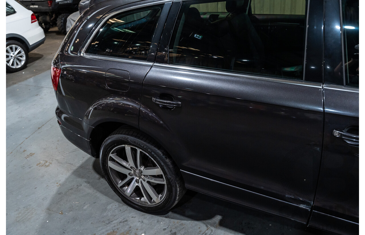 4/2012 Audi Q7 3.0 TDI Quattro S-Line Pack (AWD) MY12 4d Wagon Grey Turbo Diesel V6 3.0L - 7 Seater