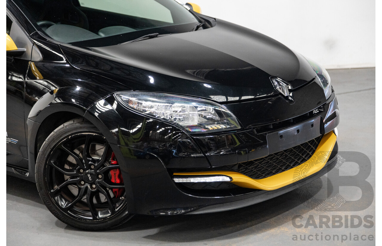 10/2012 Renault Megane R.S.265 Red Bull X95 3D Coupe Black Turbo 2.0L