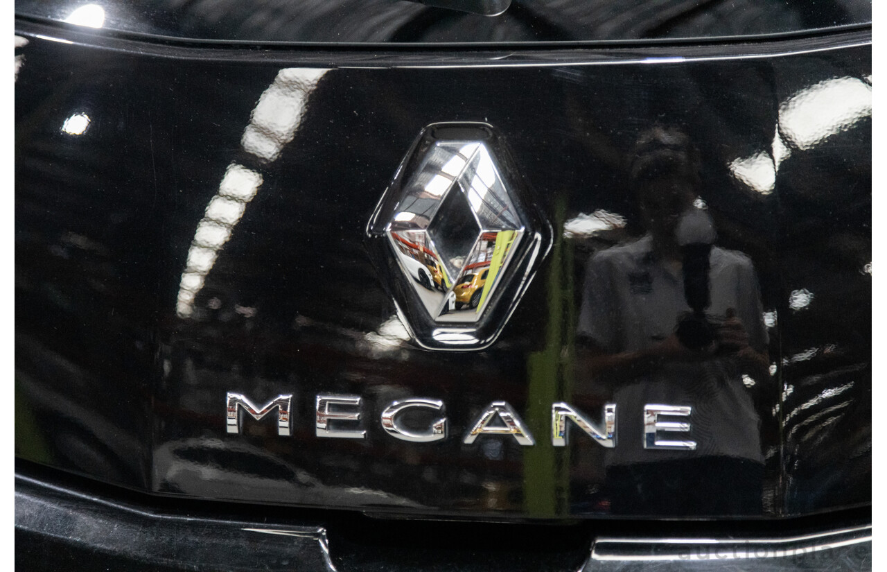 10/2012 Renault Megane R.S.265 Red Bull X95 3D Coupe Black Turbo 2.0L