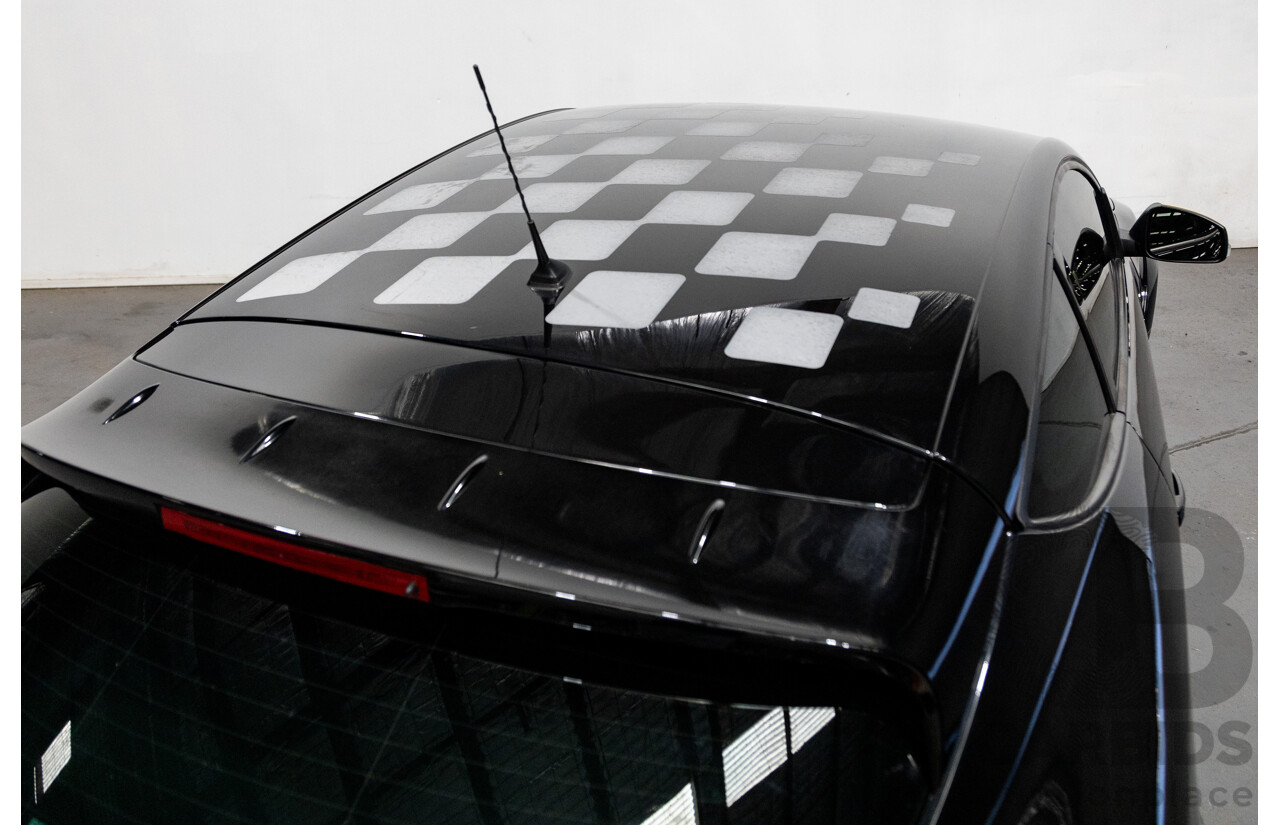 10/2012 Renault Megane R.S.265 Red Bull X95 3D Coupe Black Turbo 2.0L