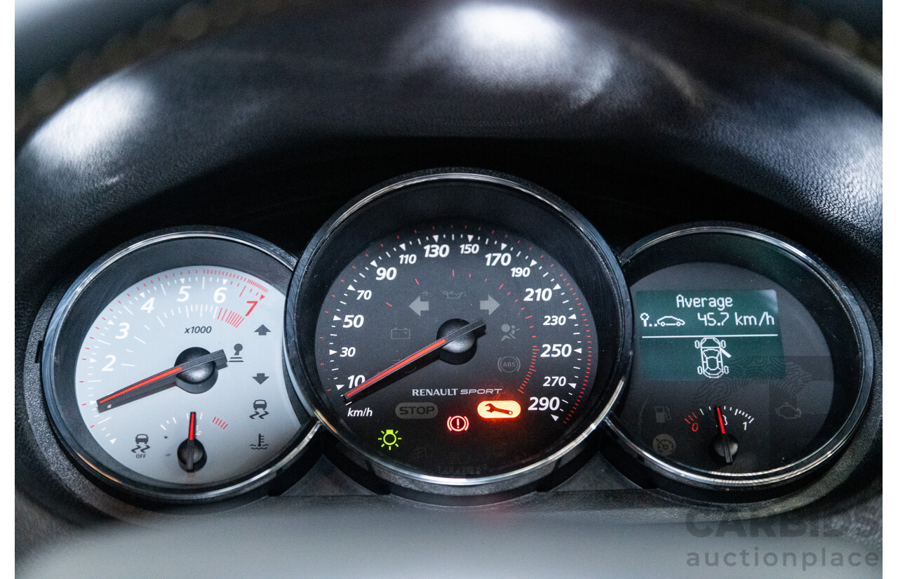 10/2012 Renault Megane R.S.265 Red Bull X95 3D Coupe Black Turbo 2.0L