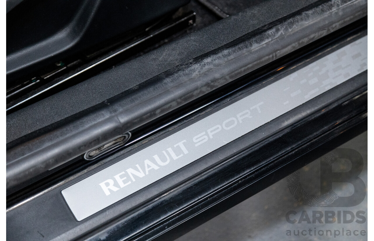 10/2012 Renault Megane R.S.265 Red Bull X95 3D Coupe Black Turbo 2.0L