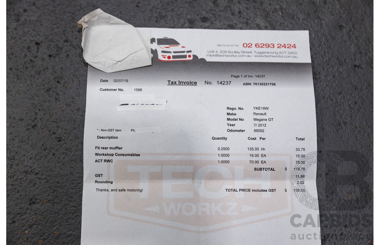 10/2012 Renault Megane R.S.265 Red Bull X95 3D Coupe Black Turbo 2.0L