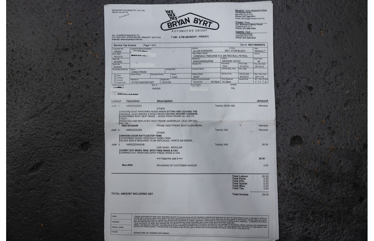 10/2012 Renault Megane R.S.265 Red Bull X95 3D Coupe Black Turbo 2.0L