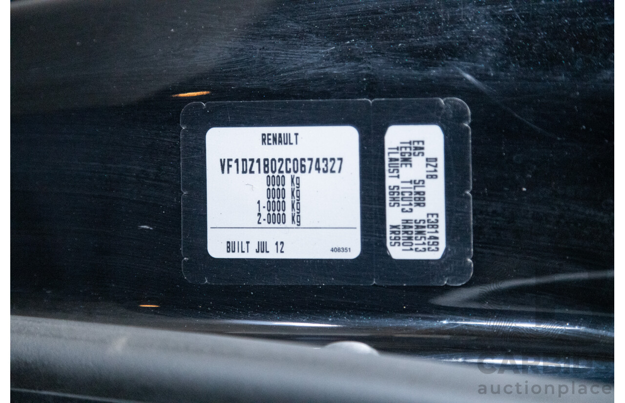 10/2012 Renault Megane R.S.265 Red Bull X95 3D Coupe Black Turbo 2.0L