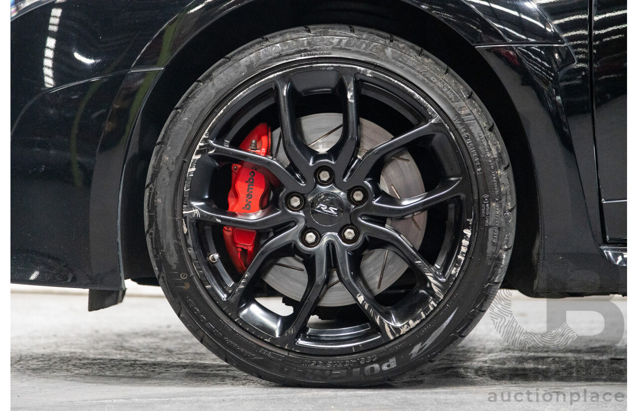 10/2012 Renault Megane R.S.265 Red Bull X95 3D Coupe Black Turbo 2.0L