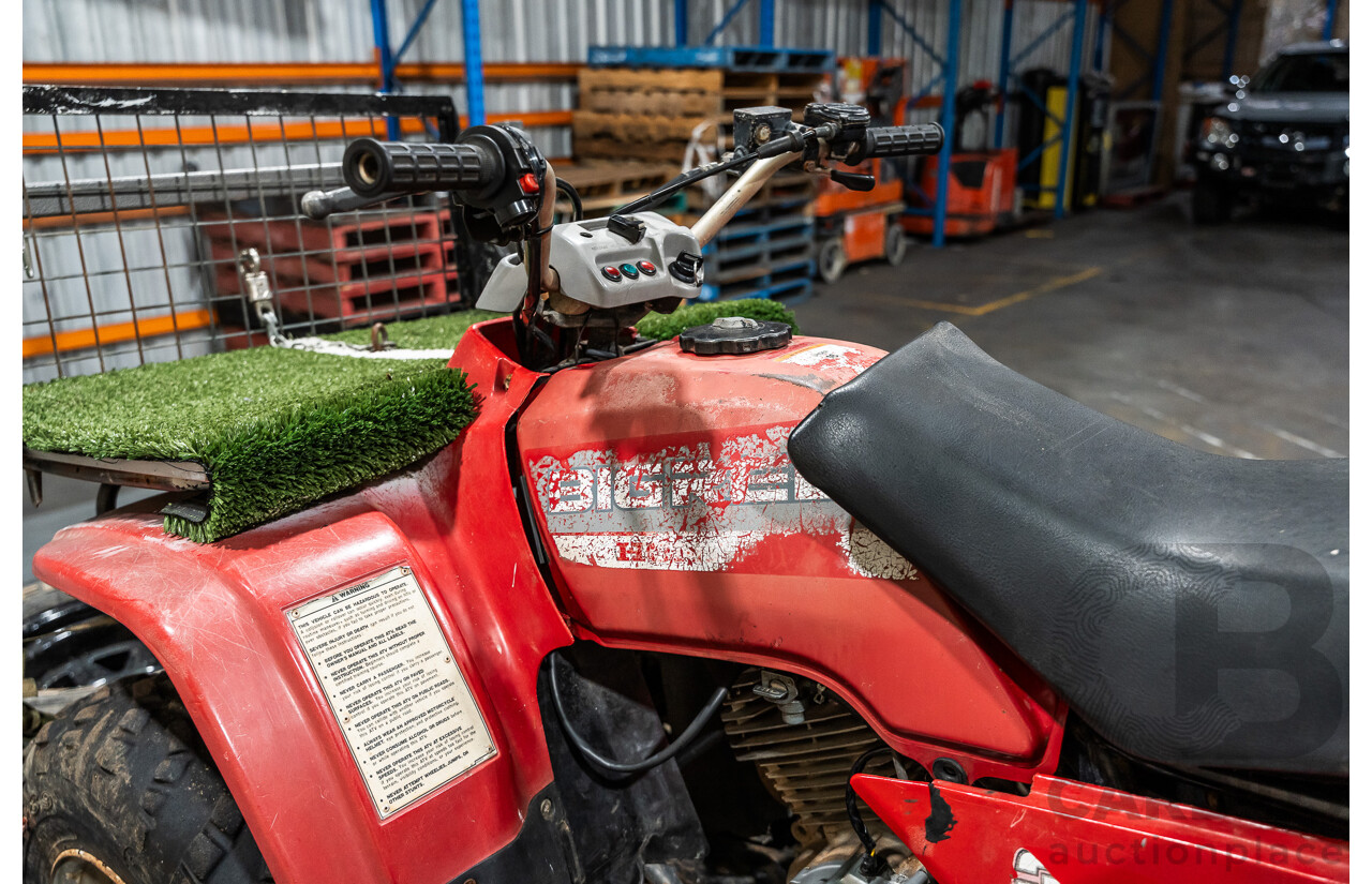 Honda Big Red Quad Bike and 1980 Trailer with Ramps