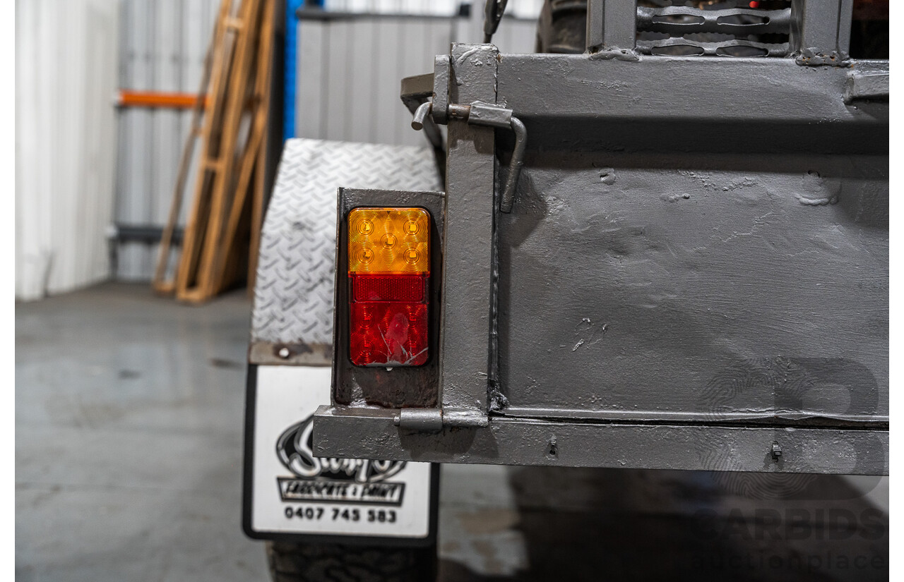 Honda Big Red Quad Bike and 1980 Trailer with Ramps