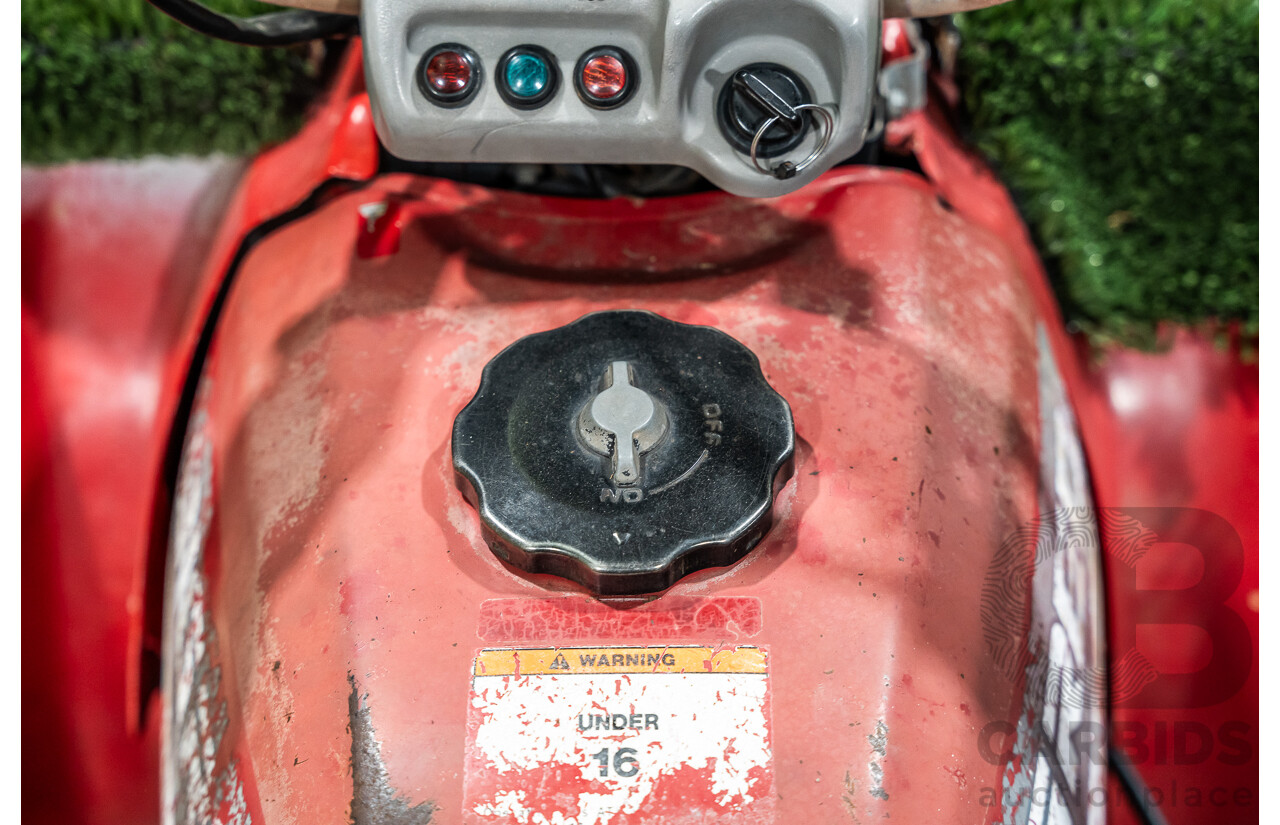 Honda Big Red Quad Bike and 1980 Trailer with Ramps