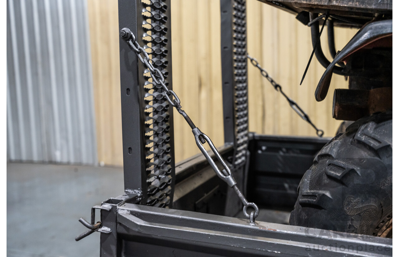 Honda Big Red Quad Bike and 1980 Trailer with Ramps