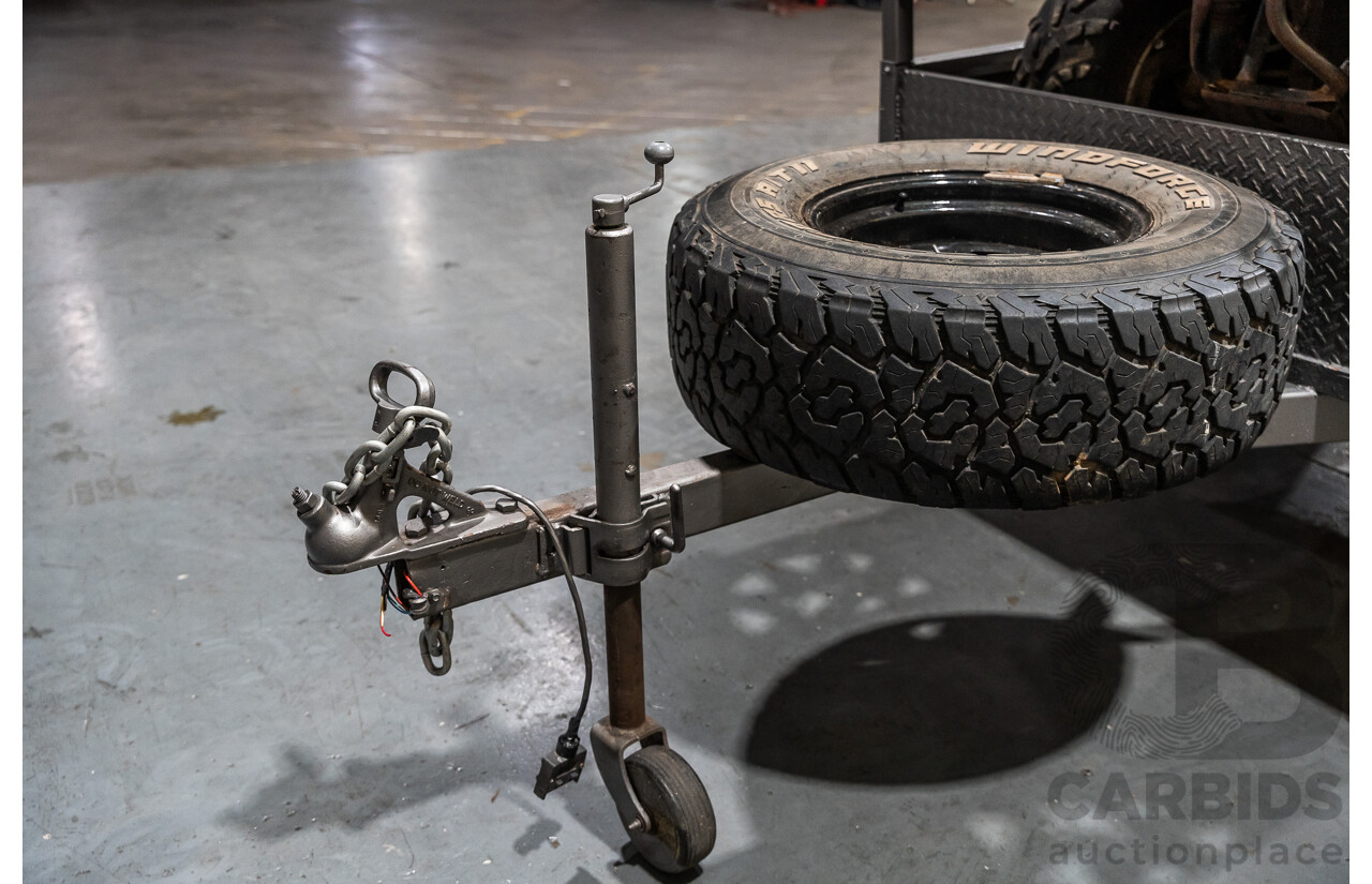 Honda Big Red Quad Bike and 1980 Trailer with Ramps