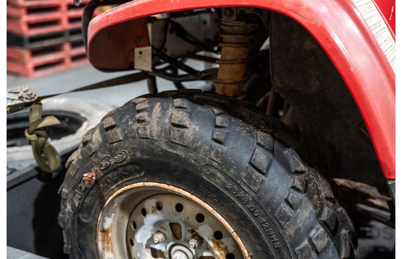 Honda Big Red Quad Bike and 1980 Trailer with Ramps