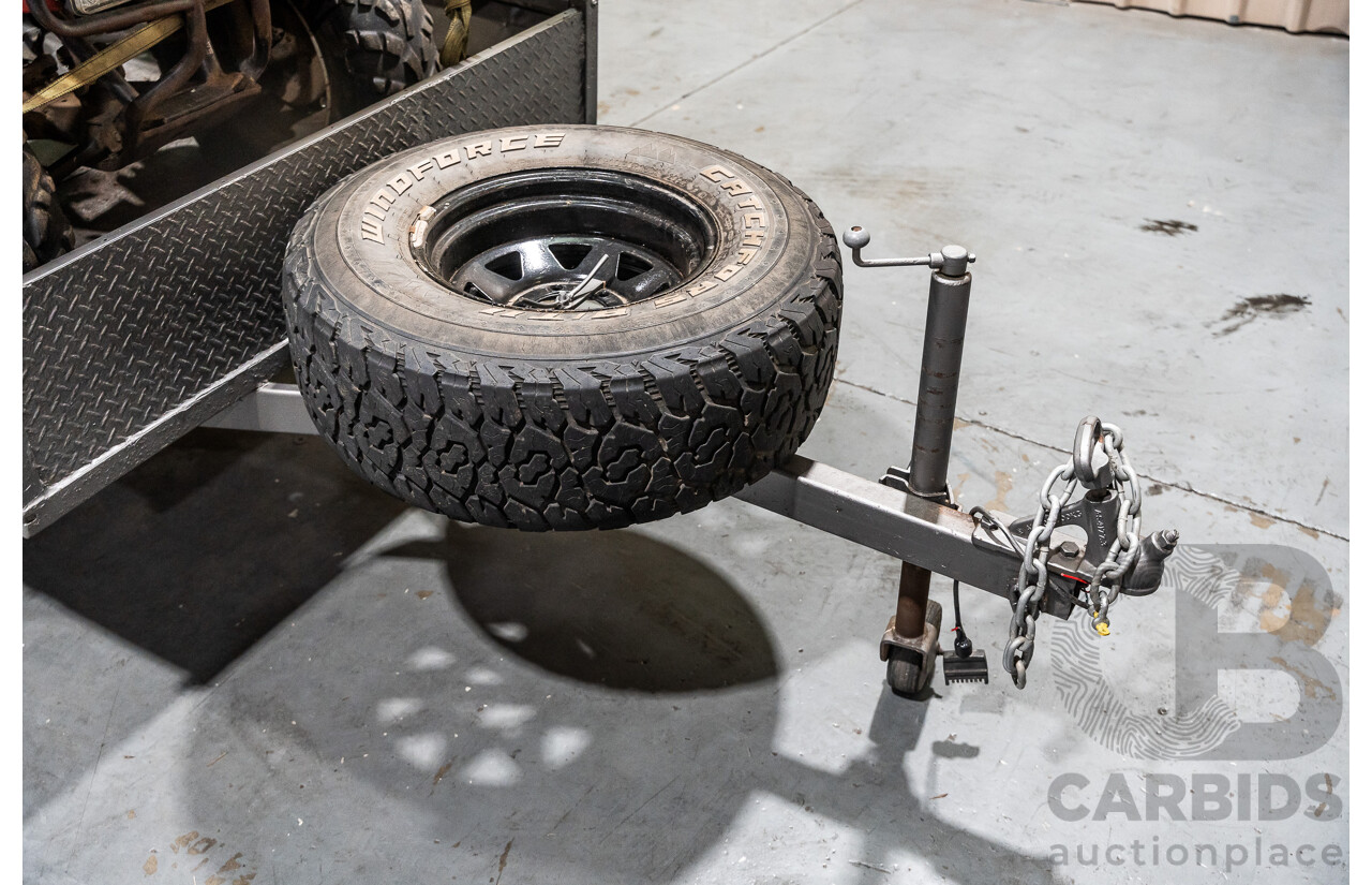 Honda Big Red Quad Bike and 1980 Trailer with Ramps