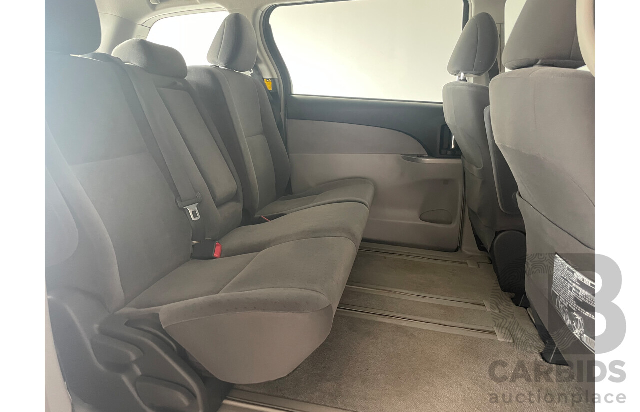 09/2007 Toyota Tarago GLX FWD ACR50R 4D Wagon Silver Or Chrome 2.4L