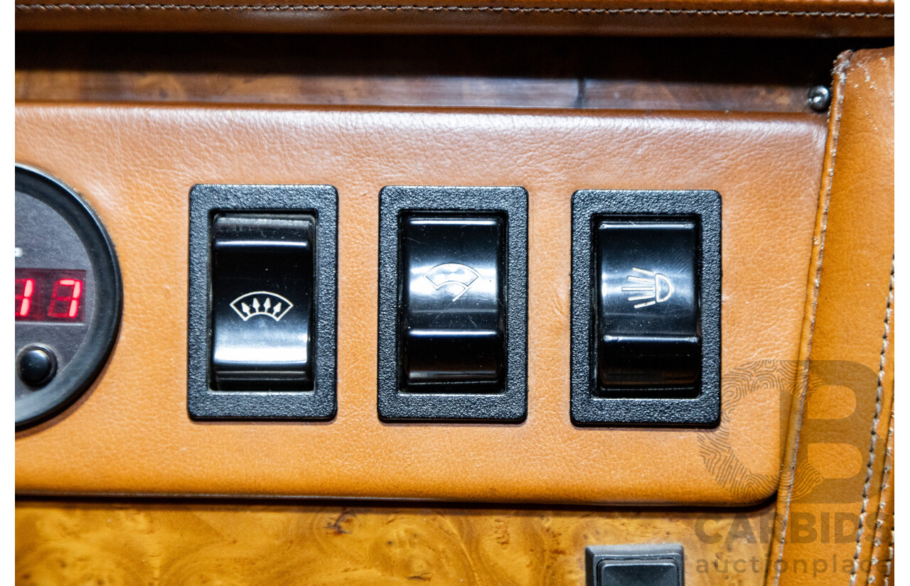 07/1985 De Tomaso Deauville Series 2 4d Sedan Red V8 5.8L