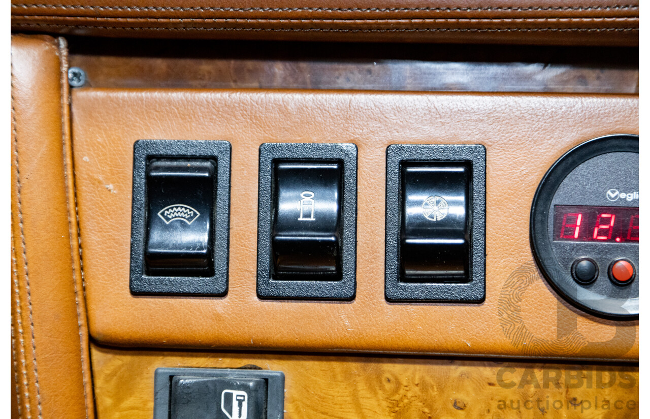 07/1985 De Tomaso Deauville Series 2 4d Sedan Red V8 5.8L