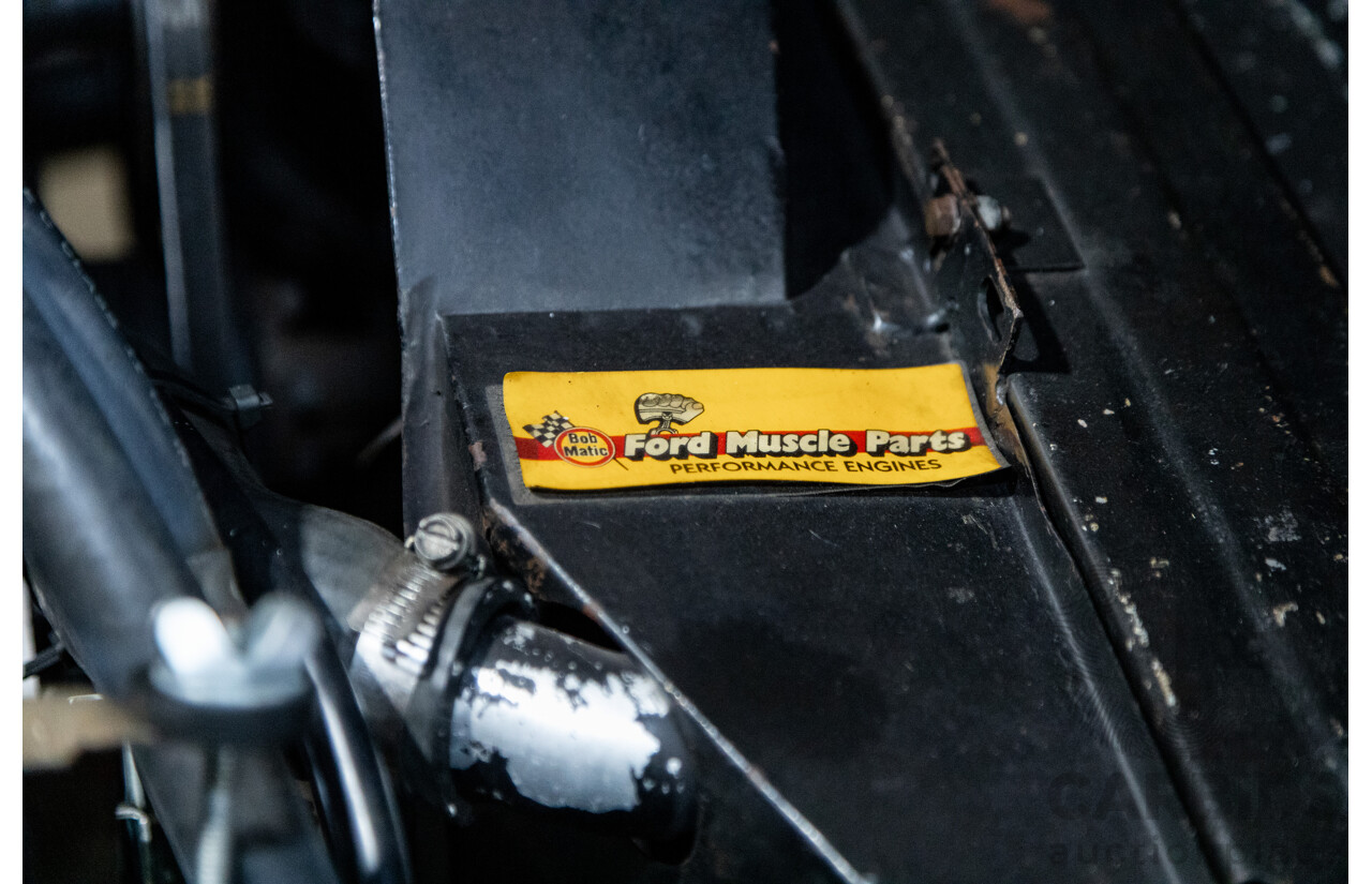 07/1985 De Tomaso Deauville Series 2 4d Sedan Red V8 5.8L