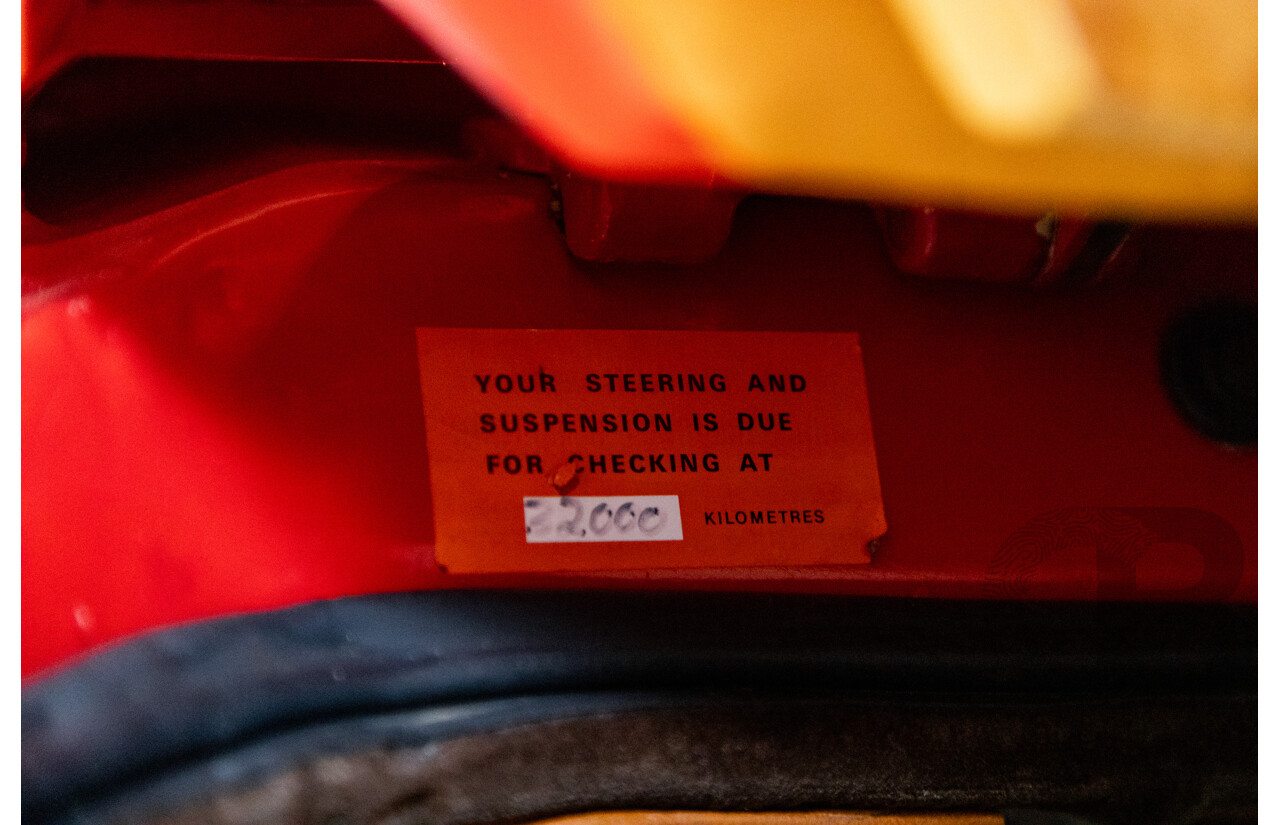 07/1985 De Tomaso Deauville Series 2 4d Sedan Red V8 5.8L