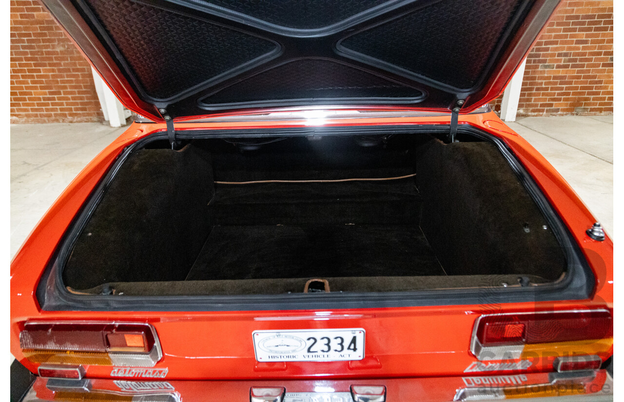 07/1985 De Tomaso Deauville Series 2 4d Sedan Red V8 5.8L