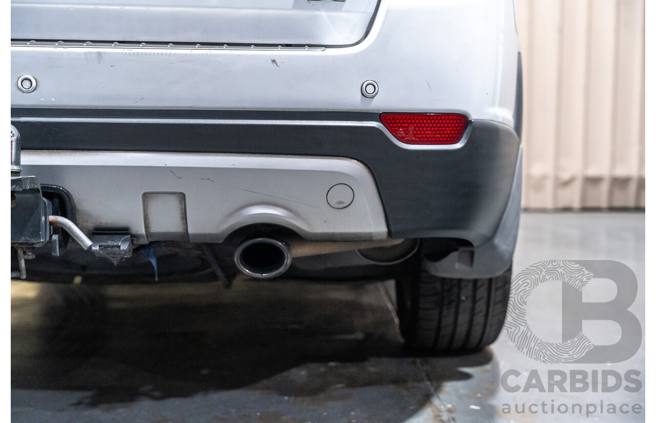 12/2012 Holden Captiva 7 LX (4x4) Series 2 CG MY12 4d Wagon White Turbo Diesel 2.2L - 7 Seater