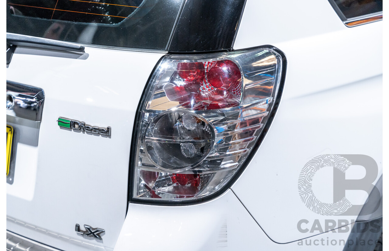 12/2012 Holden Captiva 7 LX (4x4) Series 2 CG MY12 4d Wagon White Turbo Diesel 2.2L - 7 Seater