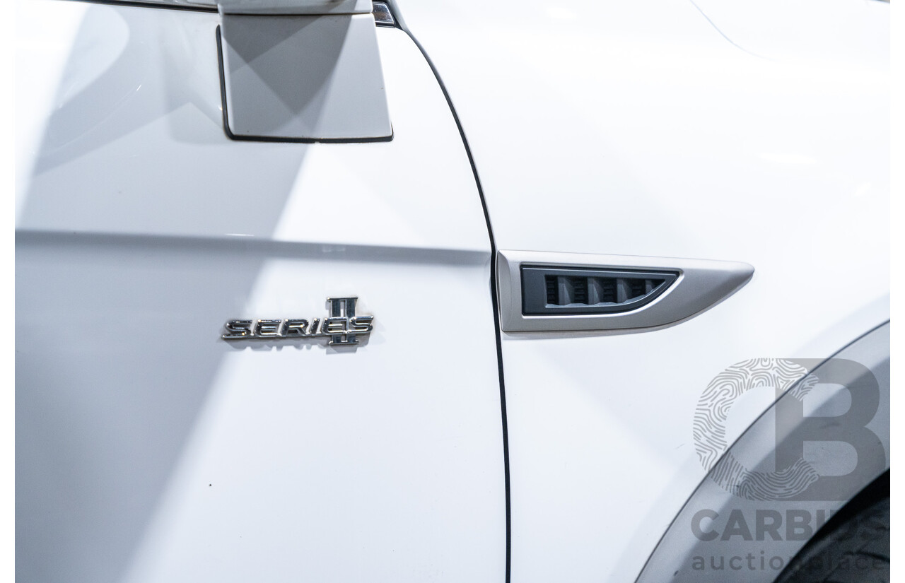 12/2012 Holden Captiva 7 LX (4x4) Series 2 CG MY12 4d Wagon White Turbo Diesel 2.2L - 7 Seater