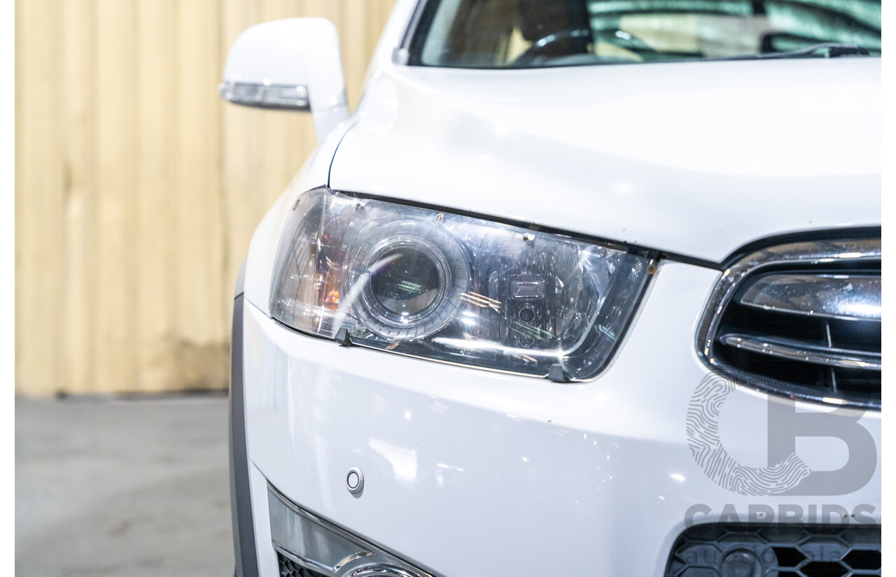 12/2012 Holden Captiva 7 LX (4x4) Series 2 CG MY12 4d Wagon White Turbo Diesel 2.2L - 7 Seater