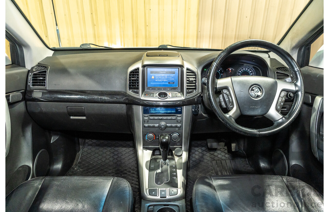 12/2012 Holden Captiva 7 LX (4x4) Series 2 CG MY12 4d Wagon White Turbo Diesel 2.2L - 7 Seater