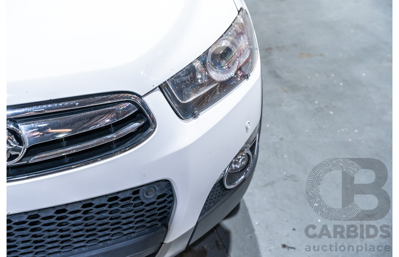 12/2012 Holden Captiva 7 LX (4x4) Series 2 CG MY12 4d Wagon White Turbo Diesel 2.2L - 7 Seater