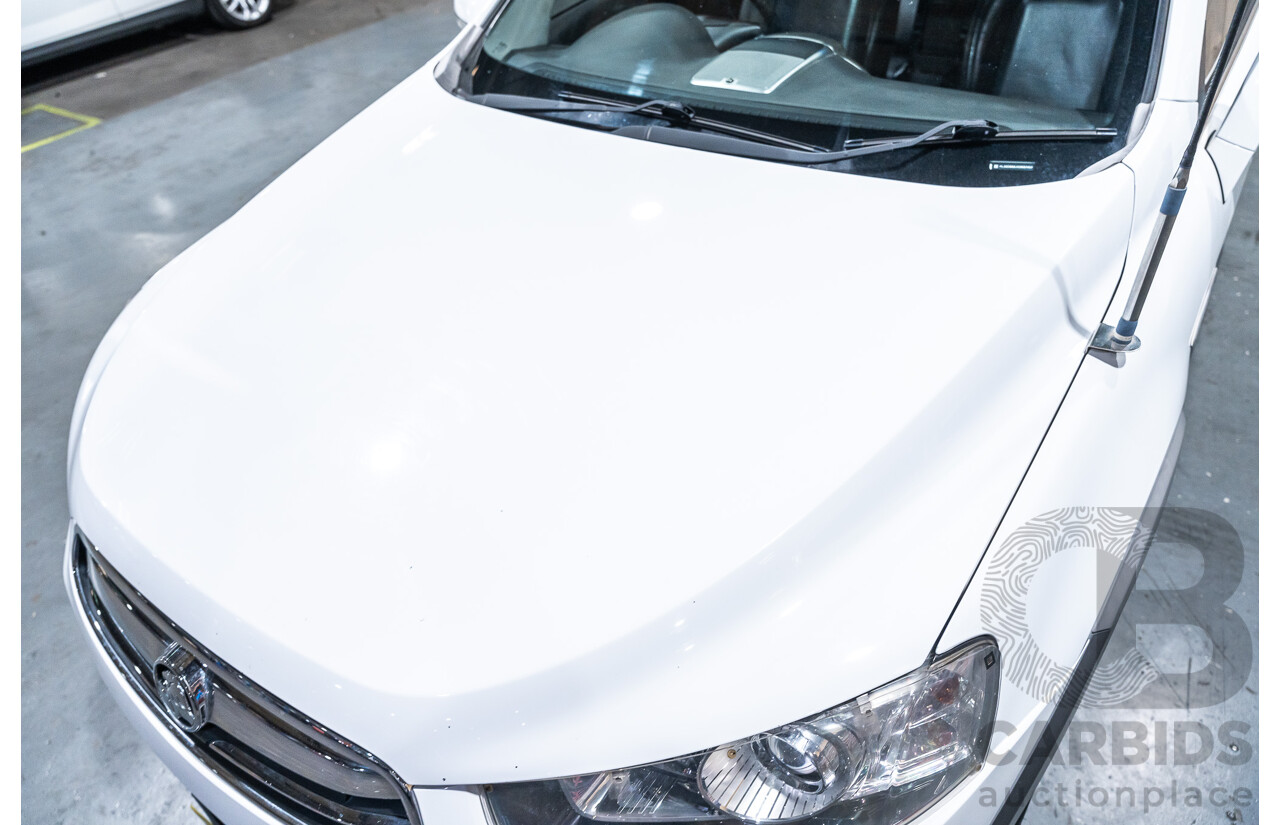 12/2012 Holden Captiva 7 LX (4x4) Series 2 CG MY12 4d Wagon White Turbo Diesel 2.2L - 7 Seater