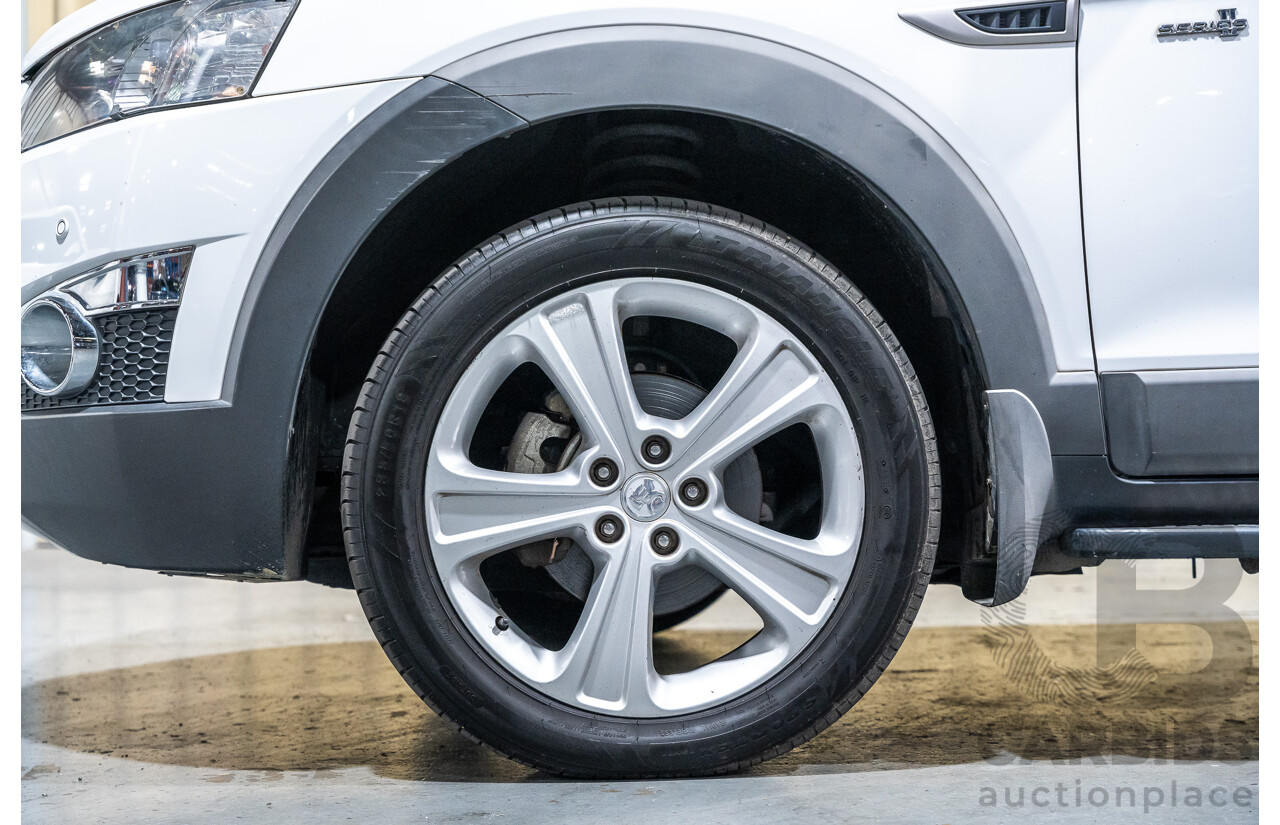 12/2012 Holden Captiva 7 LX (4x4) Series 2 CG MY12 4d Wagon White Turbo Diesel 2.2L - 7 Seater