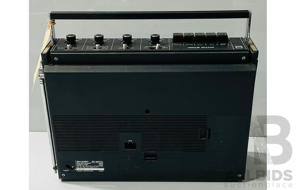 Vintage Sharp RD-467XA Radio Tape Recorder