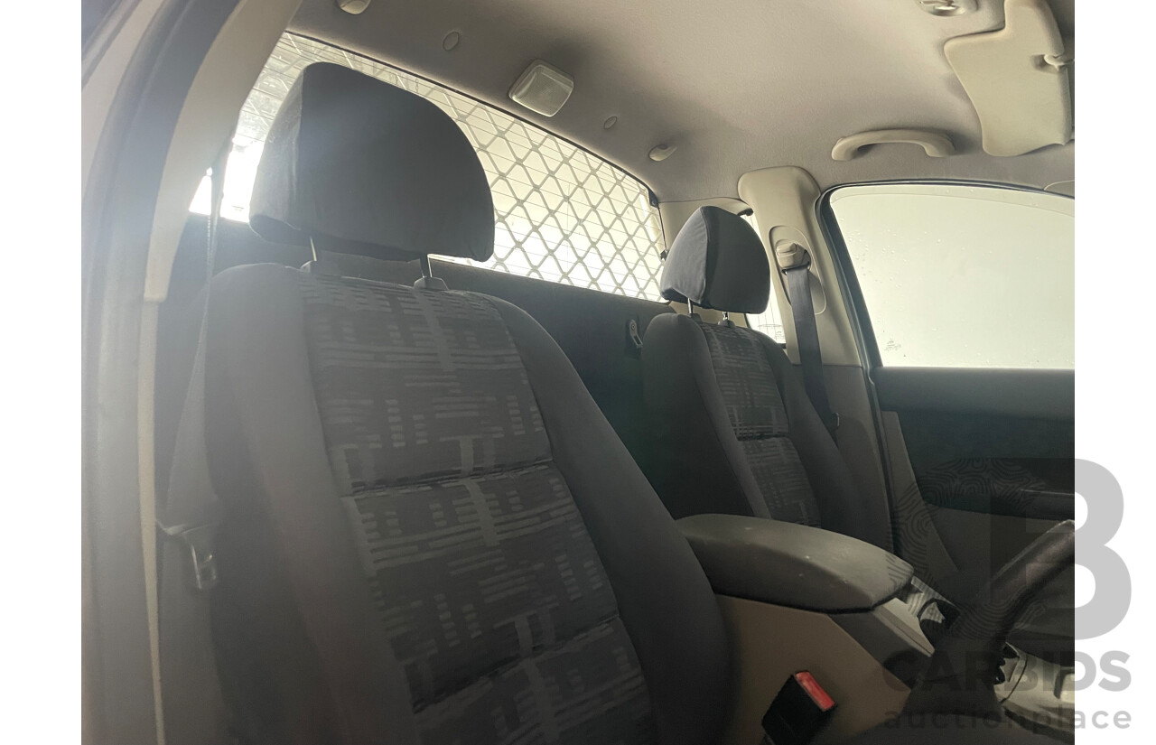 07/2004 Ford Falcon XL BA MKII Utility Silver Or Chrome 5.4L