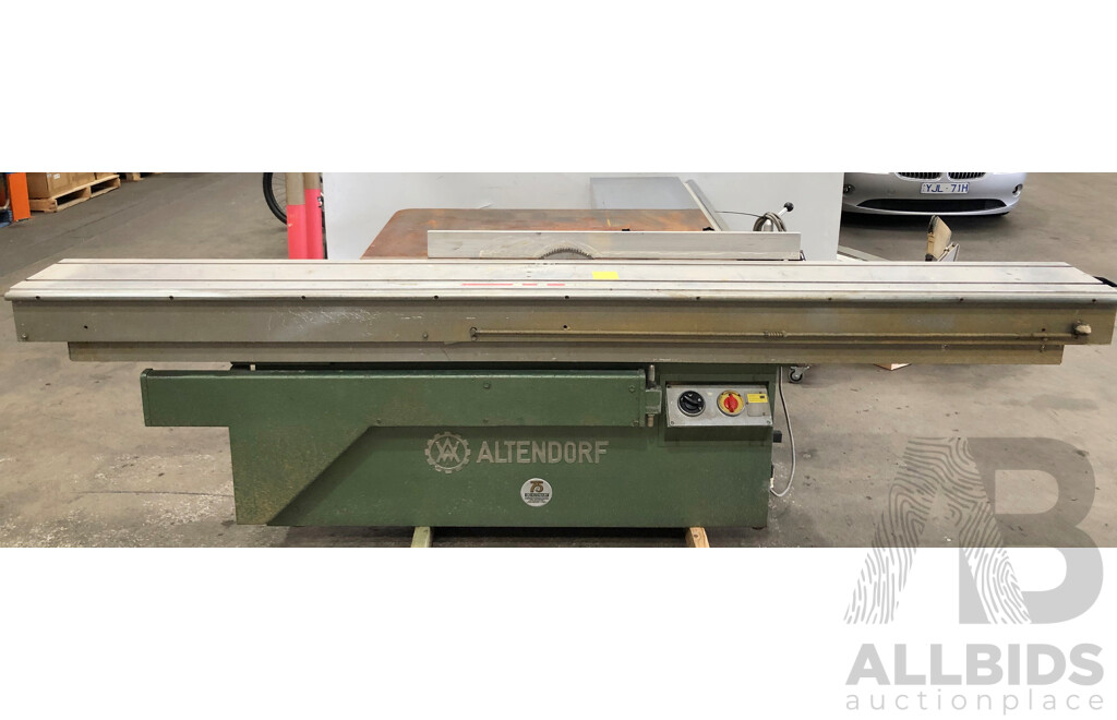 1984 Altendorf F90 3 Phase Sliding Table Saw