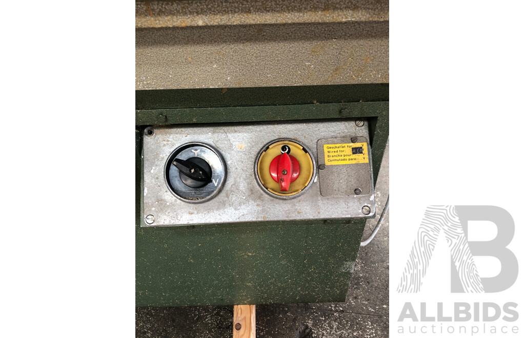 1984 Altendorf F90 3 Phase Sliding Table Saw