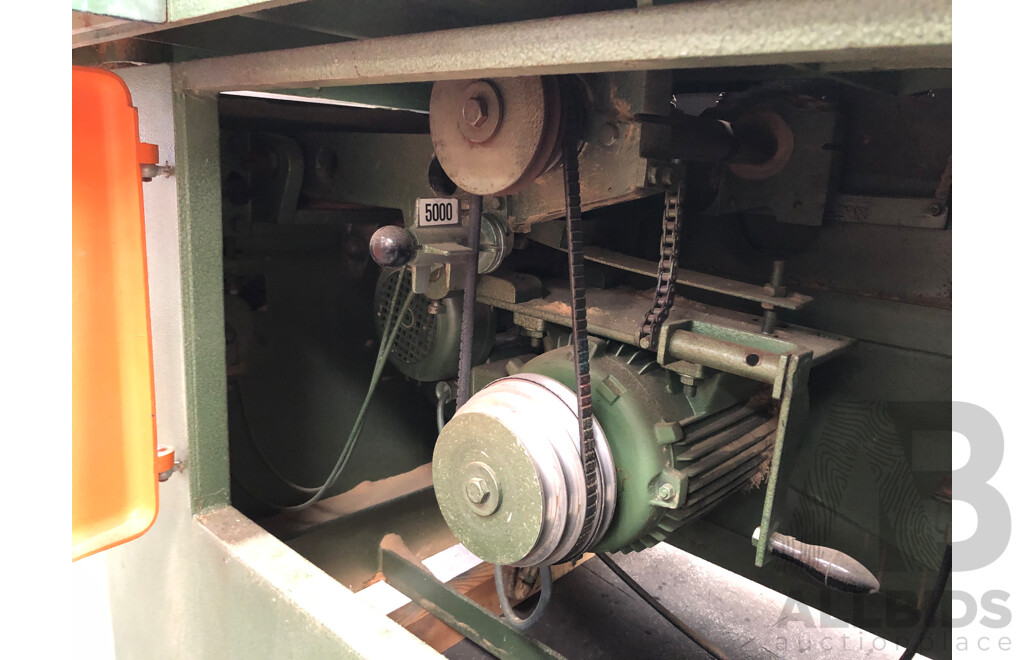 1984 Altendorf F90 3 Phase Sliding Table Saw