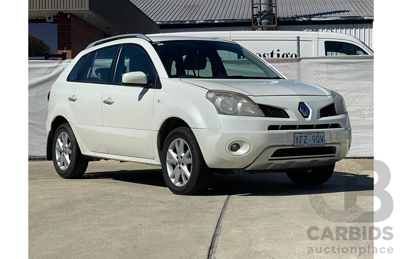 01/2010 Renault Koleos DYNAMIQUE (4x4) 4x4 H45 MY10 4D Wagon White 2.0L