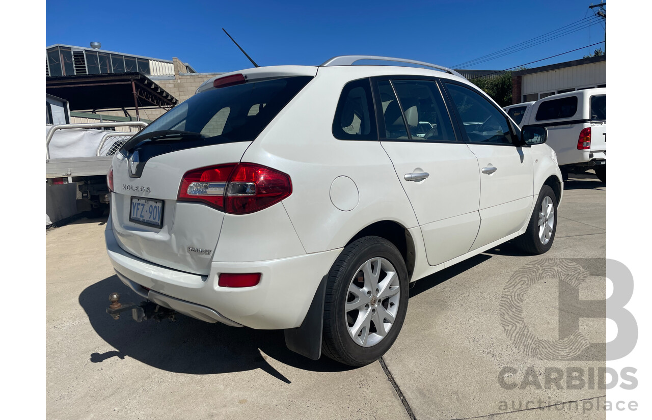01/2010 Renault Koleos DYNAMIQUE (4x4) 4x4 H45 MY10 4D Wagon White 2.0L