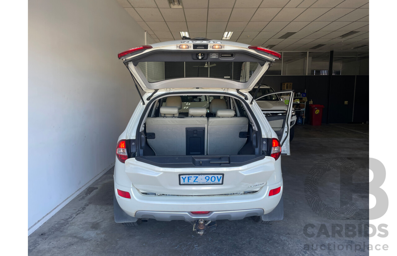 01/2010 Renault Koleos DYNAMIQUE (4x4) 4x4 H45 MY10 4D Wagon White 2.0L