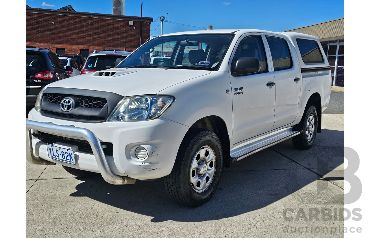 6/2009 Toyota Hilux SR (4x4) KUN26R 09 UPGRADE Dual Cab P/Up White 3.0L
