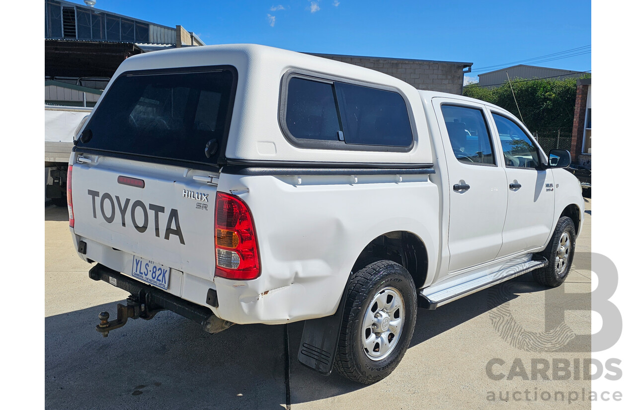 6/2009 Toyota Hilux SR (4x4) KUN26R 09 UPGRADE Dual Cab P/Up White 3.0L