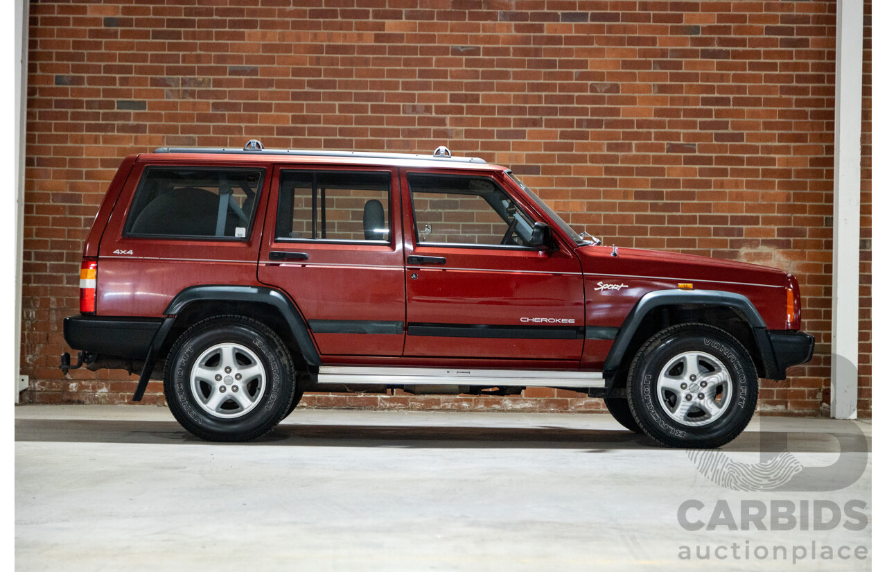 5/1998 Jeep Cherokee Sport (4x4) XJ 4d Wagon Red 4.0L