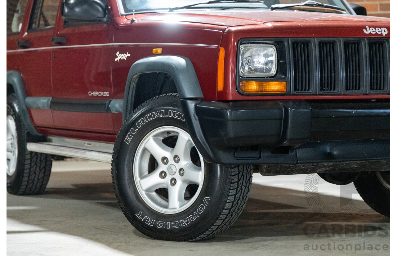 5/1998 Jeep Cherokee Sport (4x4) XJ 4d Wagon Red 4.0L