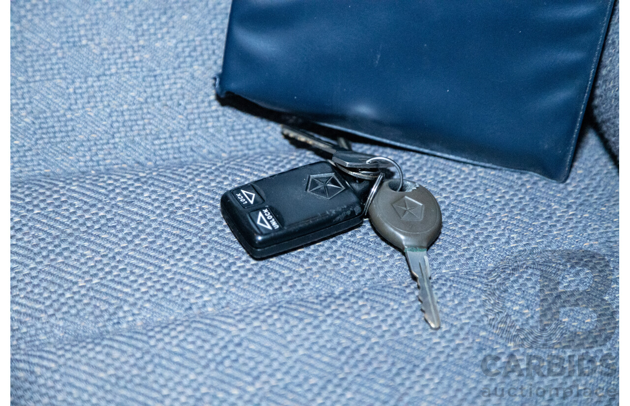 5/1998 Jeep Cherokee Sport (4x4) XJ 4d Wagon Red 4.0L