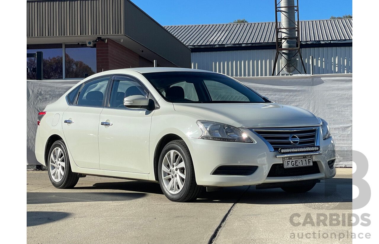01/2013 Nissan Pulsar ST FWD B17 4D Sedan White 1.8L