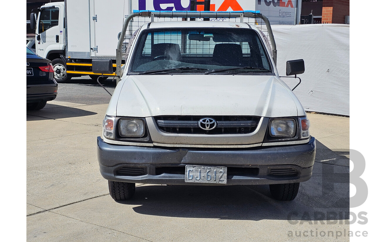 12/2003 Toyota Hilux  RZN149R C/Chas White 2.7L