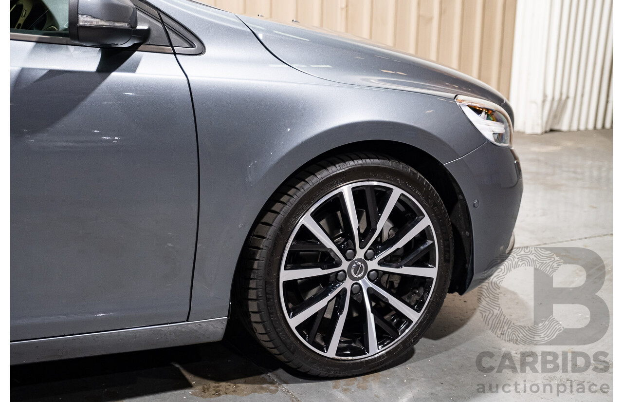 9/2017 Volvo V40 T3 Kinetic M MY16 5d Hatchback Metallic Grey Turbo 1.5L